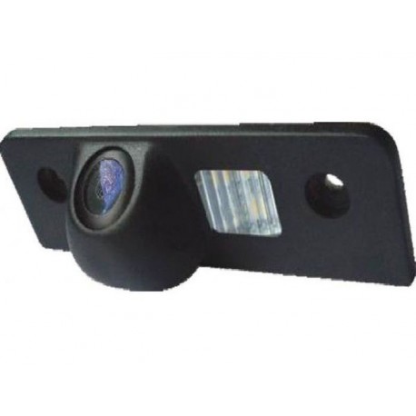 CAMERA DE RECUL INTEGREE DANS ECLAIRAGE PLAQUE SKODA OCTAVIA 2004 ET +