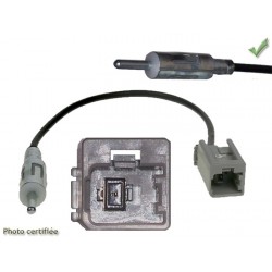 ADAPTATEUR D ANTENNE HYUNDAI 2008 ET + KIA 2007 ET + DIN