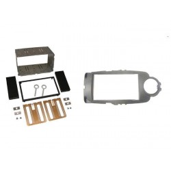 KIT 2 DIN TOYOTA YARIS 2011