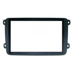 FACADE AUTORADIO DOUBLE DIN VOLKSWAGEN GOLF5,6 TOURAN PASSAT2005 JETTA